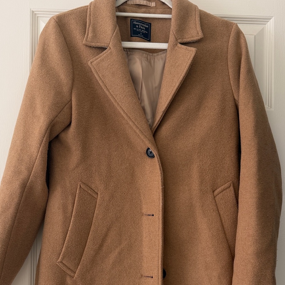 Abercrombie & Fitch Camel Trench Coat - Picture 3 of 7